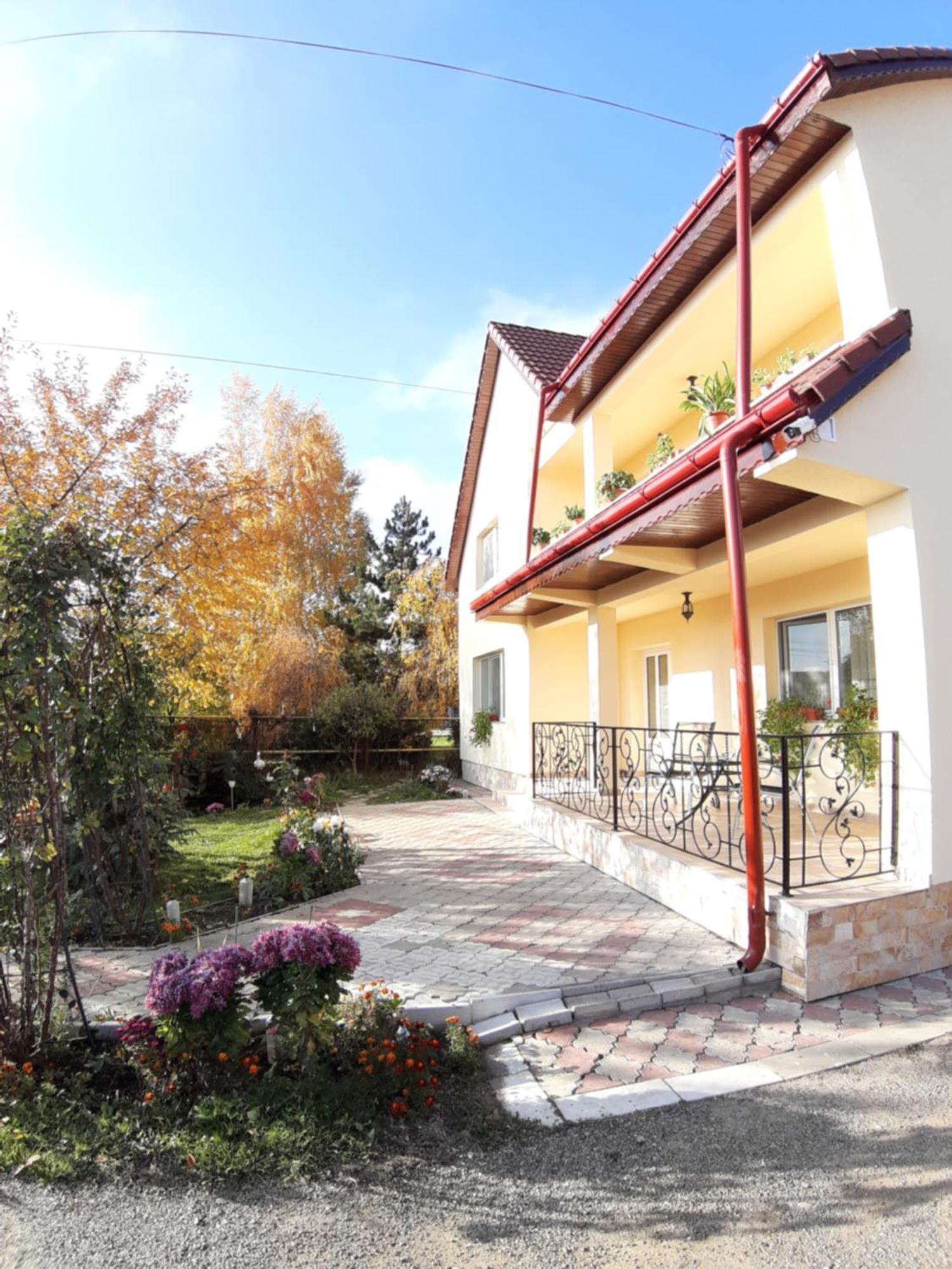 Steaua Nordului Hotel Targu Neamt Exterior photo